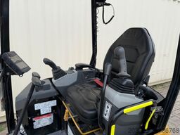 CATERPILLAR 301.5 / 2020 BJ / 2 x Löffel