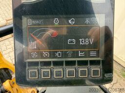 CATERPILLAR 301.5 / 2020 BJ / 2 x Löffel