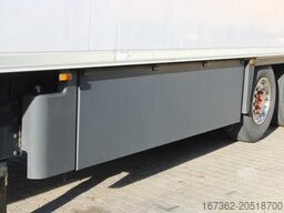 SCHMITZ CARGOBULL SCB S3B, THERMO KING SLXe 300, 2X PALLET BASKET