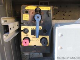 SCHMITZ CARGOBULL SCB S3B, THERMO KING SLXe 300, 2X PALLET BASKET