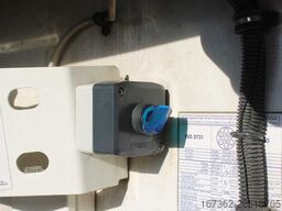 SCHMITZ CARGOBULL SCB S3B, THERMO KING SLXe 300, 2X PALLET BASKET