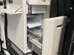 VOLKSWAGEN Crafter Grand California 600 Solar LED AHK ACC