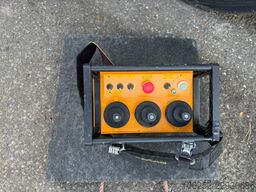 WAF ATLAS 140.1 AK 4x CONTAINER + CRANE ATLAS + RADIO