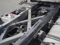 MAN TGX 26.470 6x2 COINTAINERKIPPER HYVA