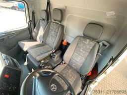 MERCEDES-BENZ 816 Atego Koffer*LBW*3 Sitze*Manuell*Blatt/Blatt