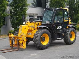 JCB 535-95 / 3.5 T / range 9.5 m / joystick