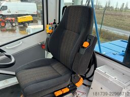 Nicolas ASM14.4-4.1 terminal tractor 8x2x8 / 200