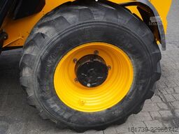 JCB 535-95 / 3.5 T / range 9.5 m / joystick