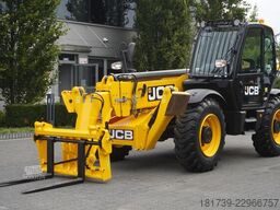 JCB 540-140 telescopic loader / 14 m range
