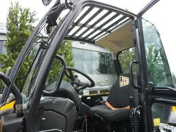 JCB 540-140 telescopic loader / 14 m range