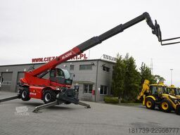 MAGNI RTH 5.26 telescopic loader / Range 26 m