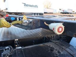 Krone SDC 27 40 Fuss Box Liner Carrier Genset Liftachse