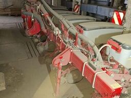 Horsch Focus 6 TD mit Maistro und  Rapsschiene