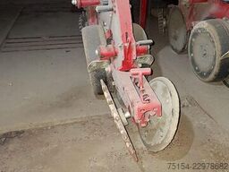 Horsch Focus 6 TD mit Maistro und  Rapsschiene