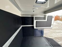 RENAULT Master STX 5 Sitzer Haras ex. Lang Automatik