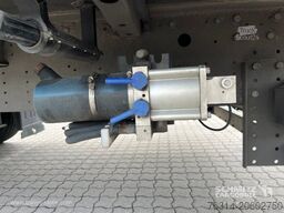 Schmitz Cargobull Curtainsider Mega Getränke