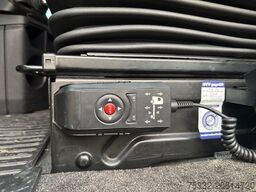 Mercedes-Benz Actros 2545 GIGA Carrier Diesel 7m LBW