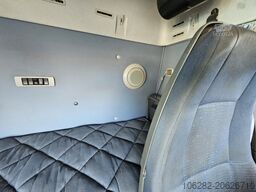 Volvo FH520-37 8X4 JMNL Ad-Blue Lift-Lenk 14m³