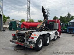 VOLVO FMX-460 8x4 Hiab 26T