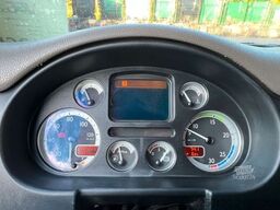 DAF CF 250 VDL-Abrollkipper mit Planenaufbau u. LBW