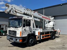 MAN 18t + Böcker AK 30/1000