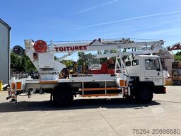 MAN 18t + Böcker AK 30/1000