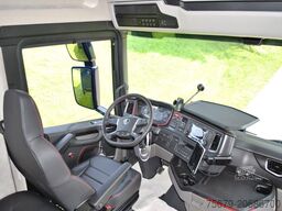 Scania V8