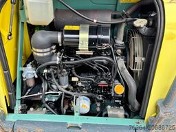 Yanmar B25V snelwissel + 2 bakken