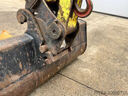 Yanmar B25V snelwissel + 2 bakken