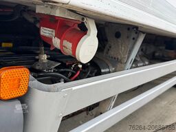 MAN TGM 15.290 CARRIER SUPRA 550