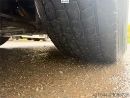 Scania R540 6x2 Hookloader – NTM bodywork