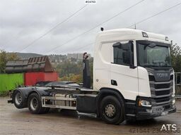 Scania R580 6x2 Hookloader – NTM bodywork