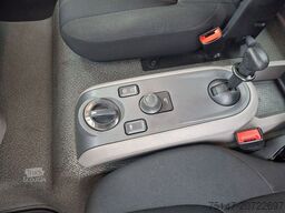 DAF LF 260 FA 12to 3-Sitzer Navi Pritsche LBW