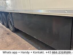 SCHMITZ CARGOBULL SCB S3B Kühlkoffer Bj 2018