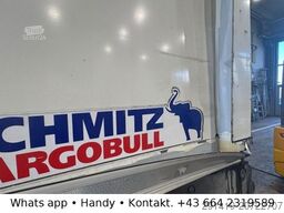 SCHMITZ CARGOBULL SCB S3B Kühlkoffer Bj 2018