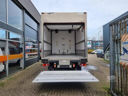 DAF LF 220 Kuhlkoffer/Carrier Supra 850MT / LBW/ EU...