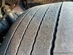 DAF CF 440 Space Cab ACC Side Skirts NL truck 712.7...