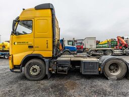 VOLVO FH 400 - DAMAGED GEARBOX