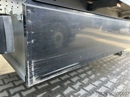 SCHMITZ CARGOBULL Trockenfracht Standard