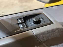 Volkswagen Crafter 35 2.0 TDI L3H2 140 PK / Euro 6 / 3.000...