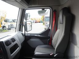 Renault D16 / NEW Tow truck 7.7 m / 170 tho. km