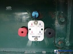 Feldbinder Powder tank alu 60 m3 (tipping)
