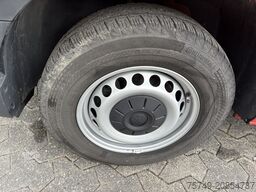 Volkswagen Crafter 35 Maxi L4H3 1Hand PDC sofort verfügbar!