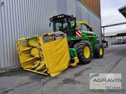 John Deere 7400