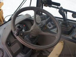 VOLVO L25F Radlader Schaufel Gabel