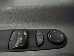 MERCEDES-BENZ Sprinter 313 Cdi BlueTEC Maxi 9Sitze+Lift Klima