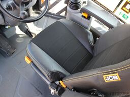 JCB 457 HT  WASTMASTER