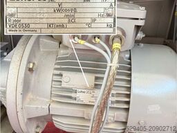 Versteijnen Trucks B.V. Versteijnen Trucks B.V. Versteijnen Trucks B.V.