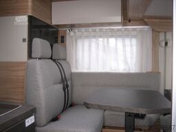 HYMER/ERIBA Exsis-i 580 Pure UVP 135.800 ¤