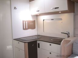 BÜRSTNER Delfin T 680 G Winterpak., Lithium, Luftfed.